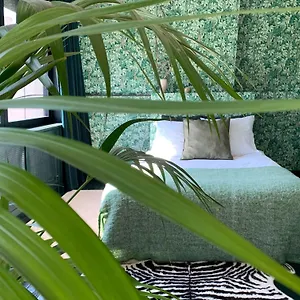 Bed & Breakfast Maison D'artiste Ghent